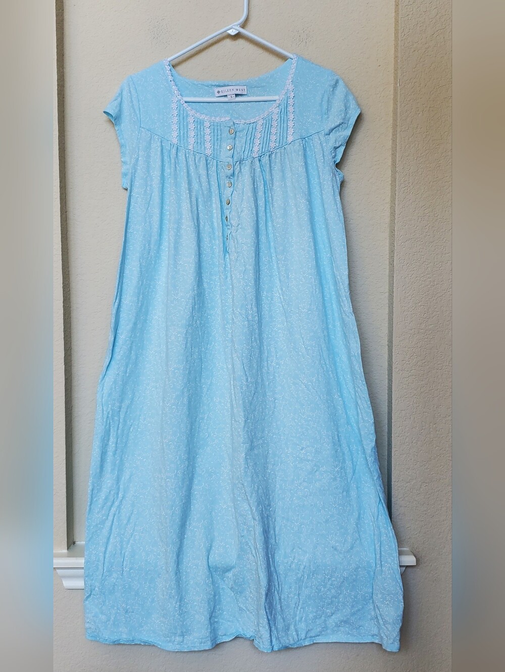 Eilleen West Cap Sleeve Cottagecore Boho Long Nightgown.  Size Small
